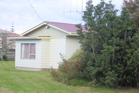 Photo of property in 238 Given Avenue, Whangamata, 3620