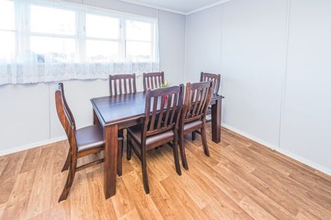 Photo of property in 86 Swiss Avenue, Gonville, Whanganui, 4501