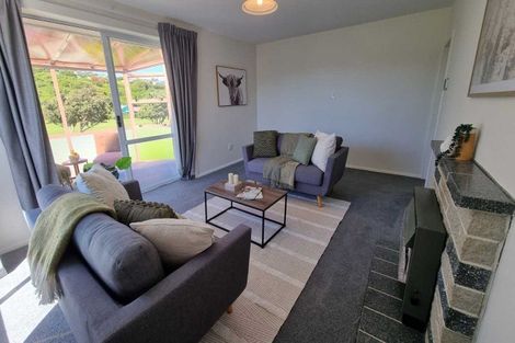 Photo of property in 130 Main Road, Titahi Bay, Porirua, 5022