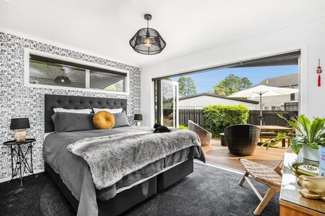 Photo of property in 14 Pinehurst Place, Wattle Downs, Auckland, 2103
