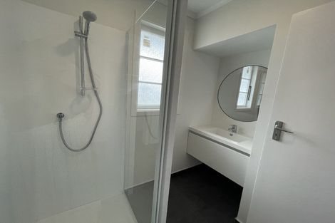 Photo of property in 38 Waipani Road, Te Atatu Peninsula, Auckland, 0610