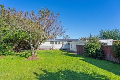 Photo of property in 8 Andrew Street, Waikanae, 5036