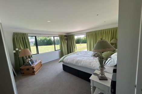 Photo of property in 205 High Street, Oxford, 7430