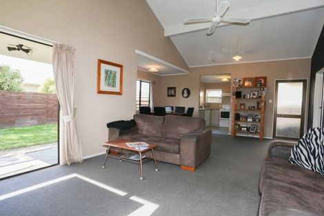 Photo of property in 44 Whiting Crescent, Greenmeadows, Napier, 4112