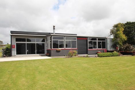 Photo of property in 70 Ackworth Road, Lepperton, New Plymouth, 4373