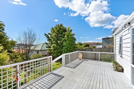 Photo of property in 808 East Coast Road, Oteha, Auckland, 0630