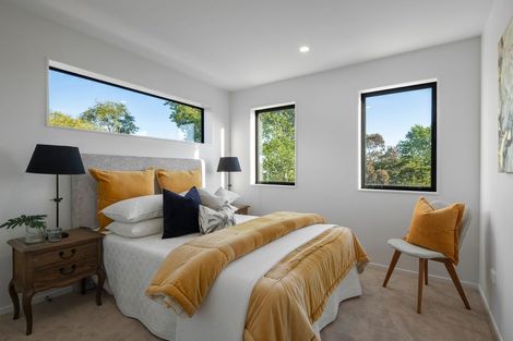 Photo of property in 1 Rengarenga Rise, Fairview Heights, Auckland, 0632