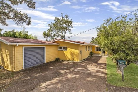 Photo of property in 264 Titirangi Road, Titirangi, Auckland, 0604