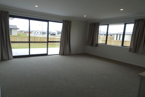 Photo of property in 6 Piata Street, Papamoa Beach, Papamoa, 3118