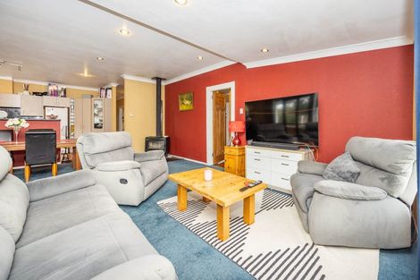 Photo of property in 1980 Kakaramea Road, Ngahinapouri, Hamilton, 3290