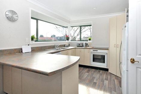 Photo of property in 26 Waitoa Street, Waiuku, 2123