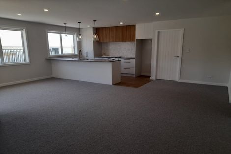 Photo of property in 1 Nottingham Road, Omokoroa, 3114