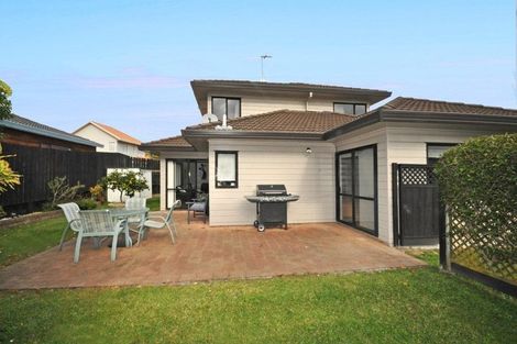 Photo of property in 1/8 Mandica Place, Sunnynook, Auckland, 0632