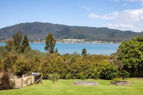 Photo of property in 10 Aldermen Lane, Tairua, 3579