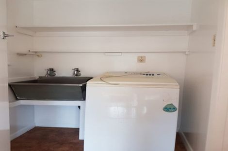 Photo of property in 85 Northland Road, Northland, Wellington, 6012