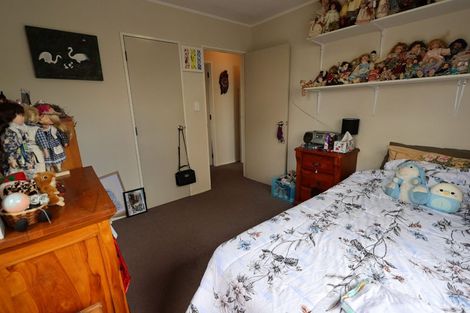 Photo of property in 4/7 Settlement Road, Papakura, 2110