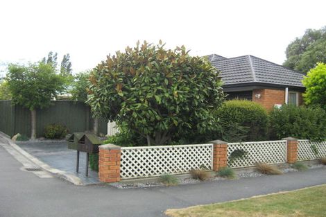 Photo of property in 50 Englefield Road, Northwood, Christchurch, 8051