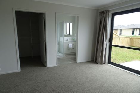 Photo of property in 6 Piata Street, Papamoa Beach, Papamoa, 3118