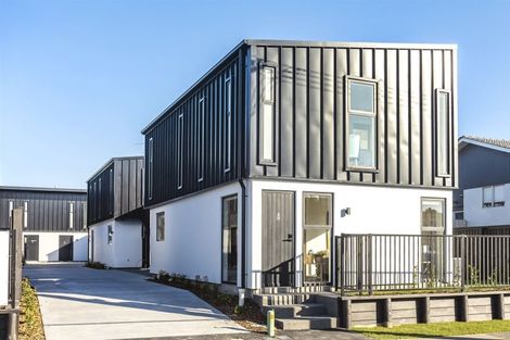 Photo of property in 163a Marine Parade, New Brighton, Christchurch, 8083