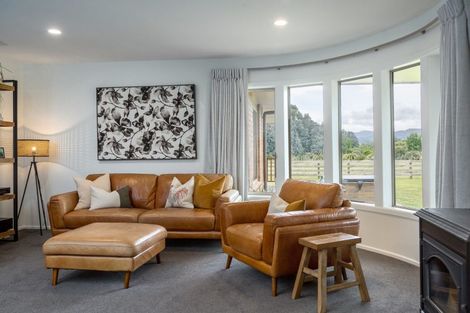 Photo of property in 75 Andersons Line, Clareville, Carterton, 5713