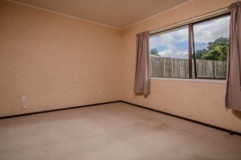 Photo of property in 103 Carnoustie Drive, Wattle Downs, Auckland, 2103