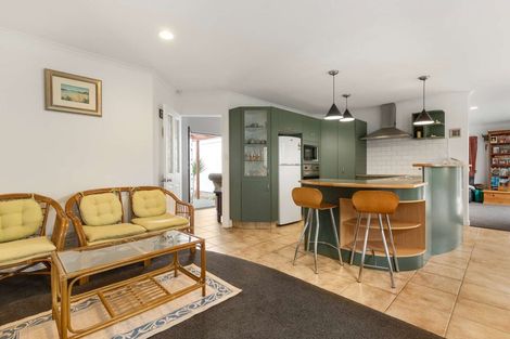 Photo of property in 5 Nautilus Drive, Papamoa Beach, Papamoa, 3118