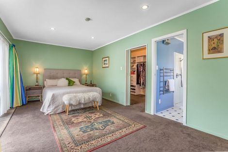 Photo of property in 22 Bowline Place, Whitby, Porirua, 5024