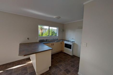 Photo of property in 2/16 Tuatara Drive, Te Kamo, Whangarei, 0112