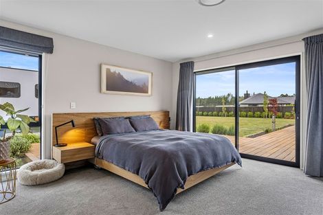 Photo of property in 77 Kingsdowne Drive, West Melton, 7618