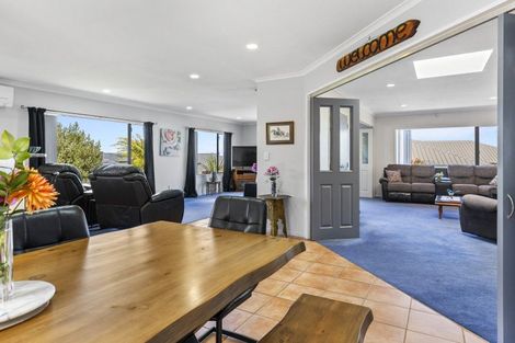 Photo of property in 22 The Grove, Nukuhau, Taupo, 3330