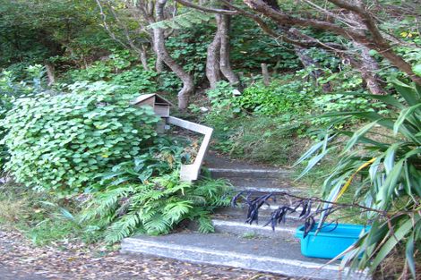 Photo of property in 16 Malvern Road, Ngauranga, Wellington, 6035