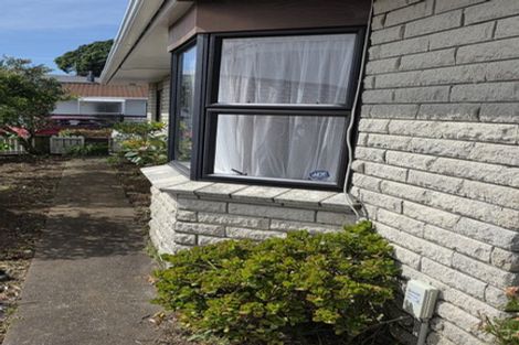 Photo of property in 1/47 South Road, Blagdon, New Plymouth, 4310