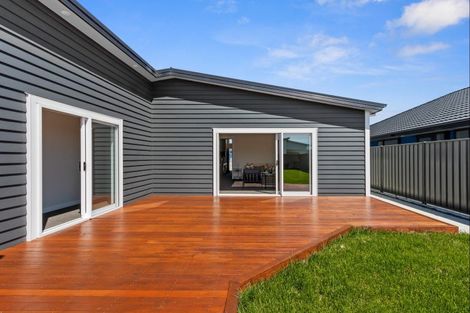 Photo of property in 16 Ruapehu Road, Poraiti, Napier, 4112
