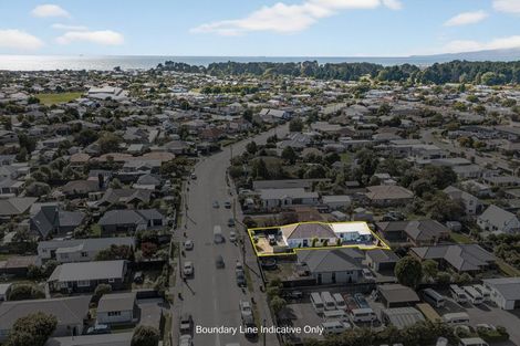 Photo of property in 67 Rookwood Avenue, New Brighton, Christchurch, 8083