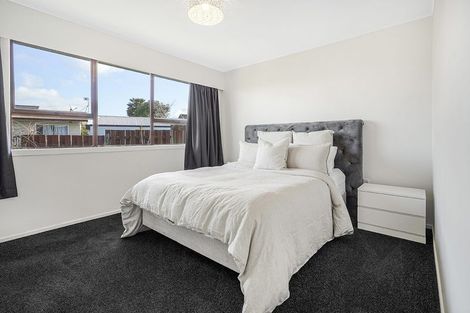Photo of property in 54 Morrow Avenue, St Andrews, Hamilton, 3200