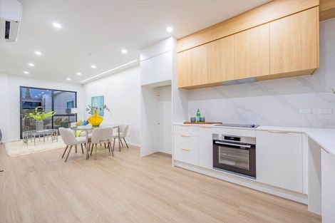 Photo of property in 6/7 Broadview Place, Howick, Auckland, 2014