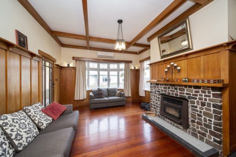 Photo of property in 11 Wilson Street, Hawera, 4610