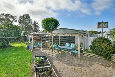 Photo of property in 9 Lomas Place, Manurewa, Auckland, 2102