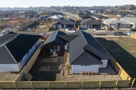 Photo of property in 39 Mehrtens Crescent, Woodend, 7691