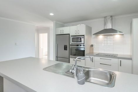 Photo of property in 37 Limbrick Crescent, Wigram, Christchurch, 8042