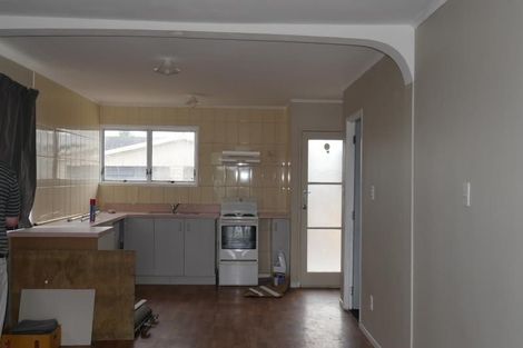 Photo of property in 64 Zelda Avenue, Clover Park, Auckland, 2023