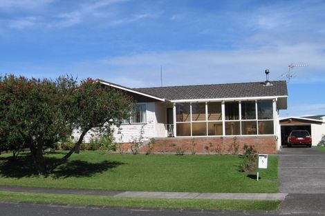 Photo of property in 5 Rothwell Place, Sunnyhills, Auckland, 2010