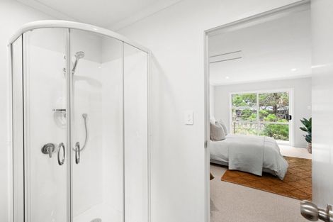 Photo of property in 105 Durham Drive, Havelock North, 4130