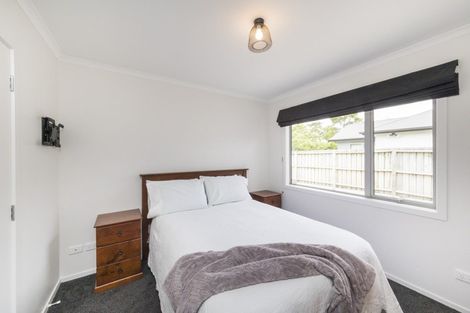 Photo of property in 6 Cardiff Street, Highbury, Palmerston North, 4412