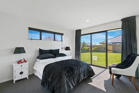 Photo of property in 29 Navy Loop, Rolleston, 7614