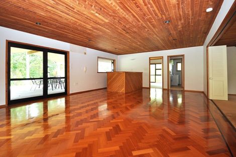 Photo of property in 185 North Road, Clevedon, Papakura, 2582