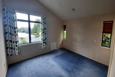 Photo of property in 10 Cinnabar Place, Westgate, Auckland, 0614