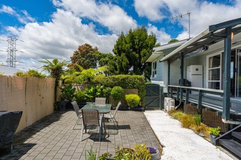 Photo of property in 75 Mallard Drive, Selwyn Heights, Rotorua, 3015