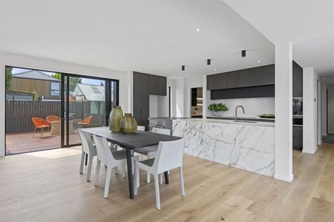 Photo of property in 22 Normans Road, Strowan, Christchurch, 8052