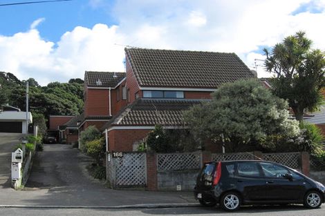 Photo of property in 2/166 Moxham Avenue, Hataitai, Wellington, 6021